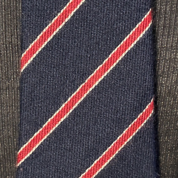 AUTHENTIC MATTABISCH NAPOLI SILK & CASHMERE NECKTIE NAVY RED STRIPES - Picture 3 of 5